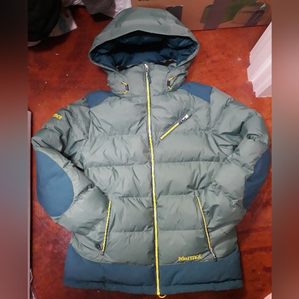 Marmot Sling Shot Down Ski Puffer Coat/Jacket